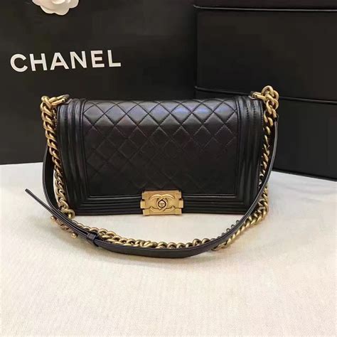 chanel boy bag everyday|chanel le boy bag yupoo.